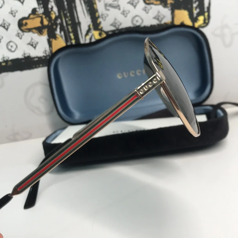 ✨ Brand New Gucci GG0137S 002 Aviator Sunglasses – Gold Frame with Grey Lenses ✨